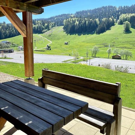 لامورا Gite Avec Terrasse Et Belle Vue - Chaletnelda Com المظهر الخارجي الصورة