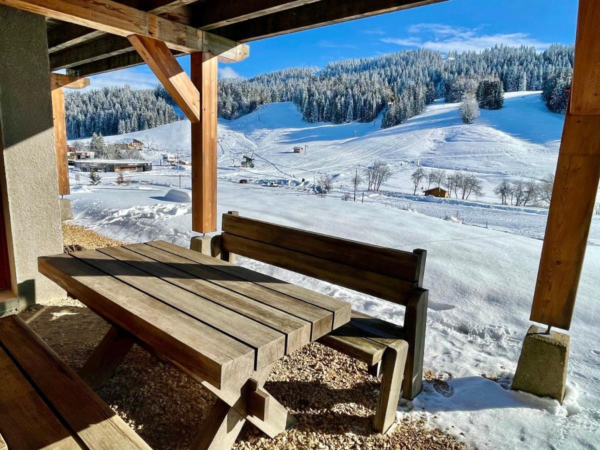 لامورا Gite Avec Terrasse Et Belle Vue - Chaletnelda Com المظهر الخارجي الصورة